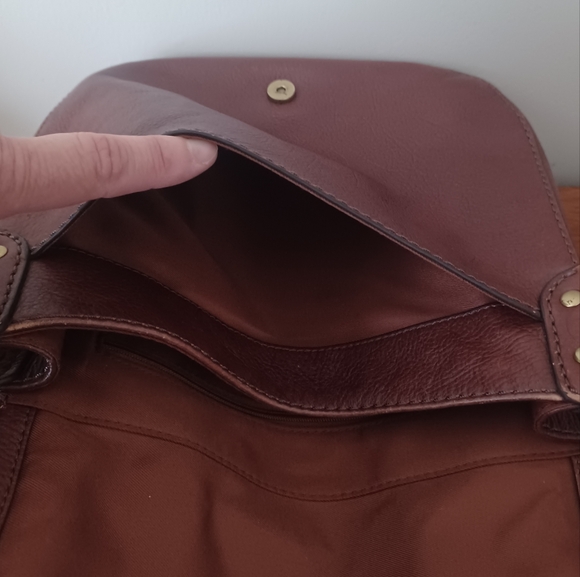 FOSSIL Brown Leather Crossbody Bag - Picture 10 of 14